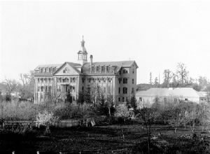 L’Académie Sainte-Anne de Victoria (aux environs de 1900)